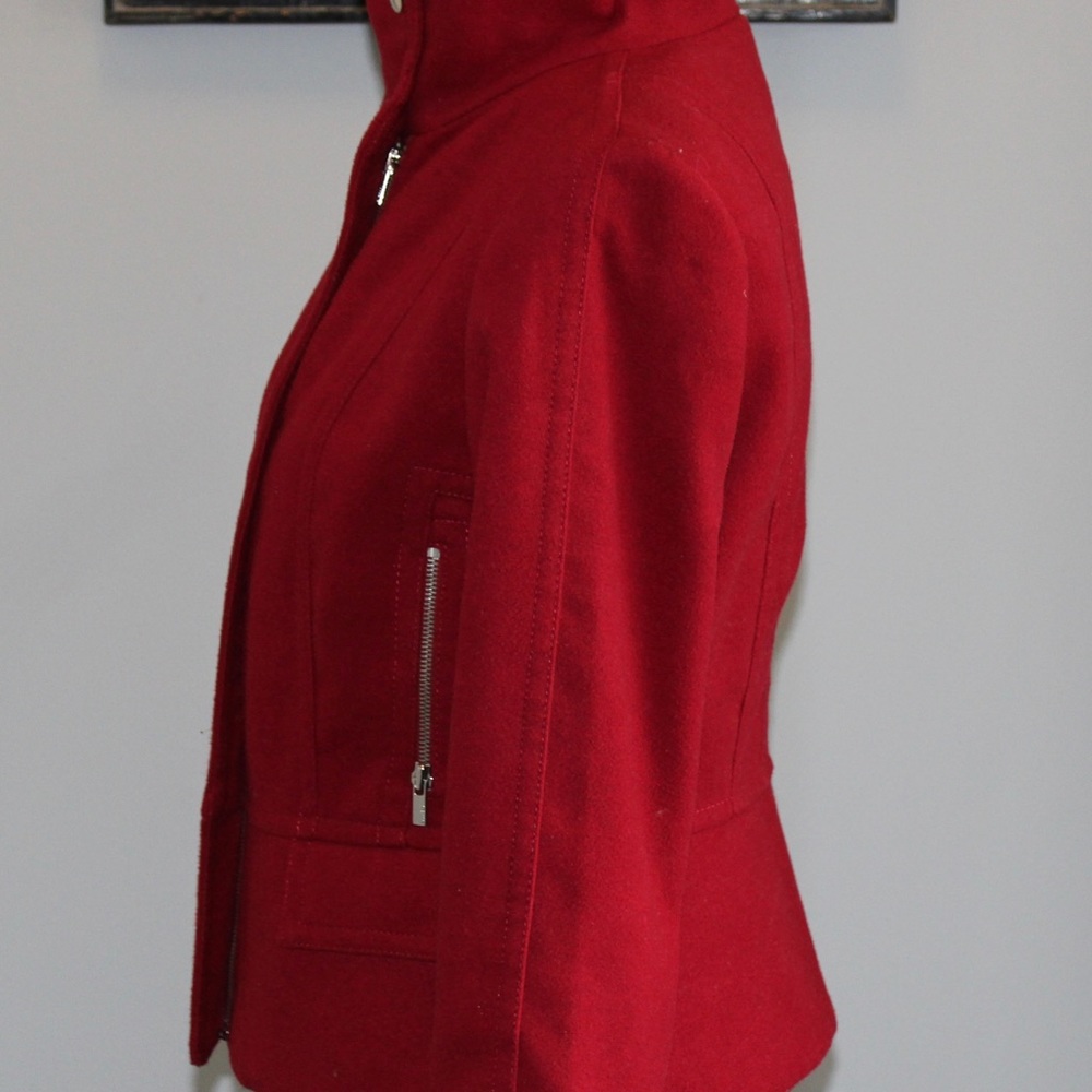 Express Jacket - Picture 5 of 16